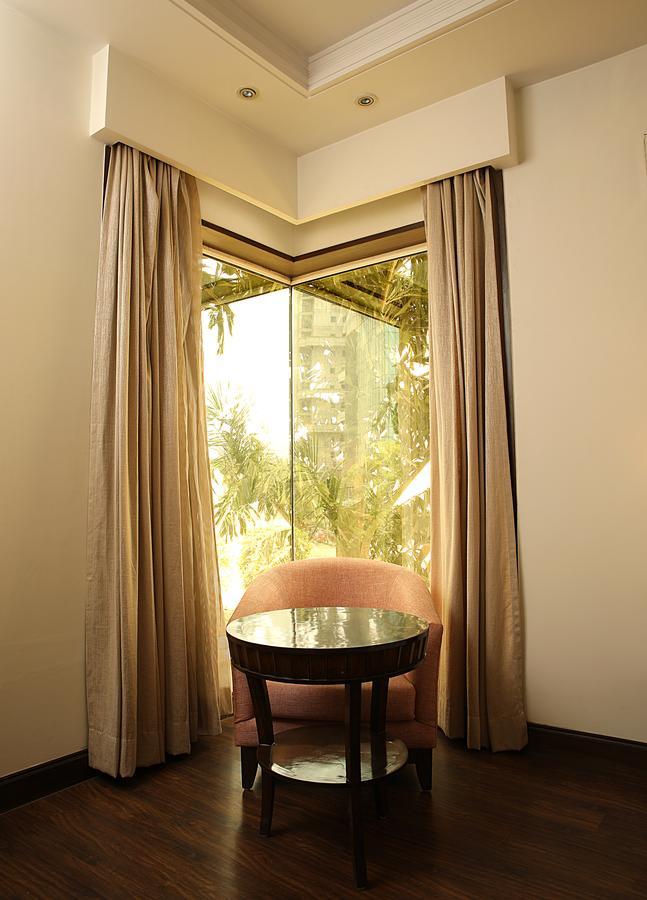 Inde Hotel Signature Tower คูร์เคาน์ ภายนอก รูปภาพ