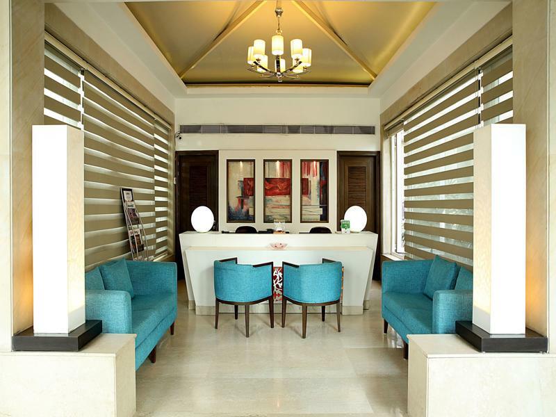 Inde Hotel Signature Tower คูร์เคาน์ ภายนอก รูปภาพ